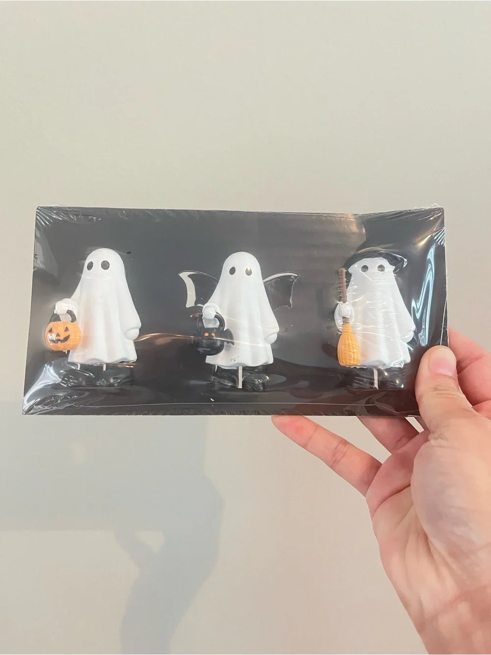 Target Bullseye 3pc. Ghosts Figurals🎃